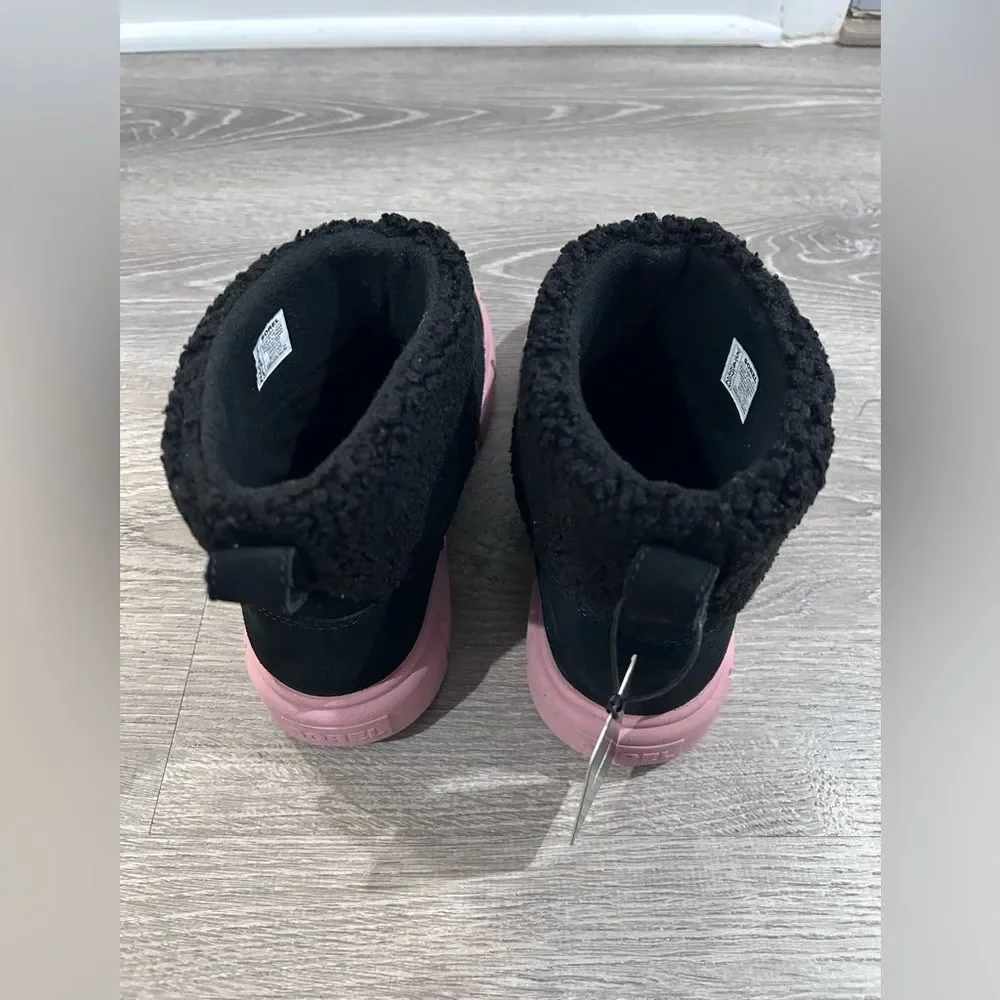 New Sorel kids Explorer Cozy Snow Boots - Waterproof, Insulated, Suede Size 5M